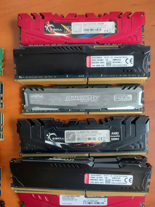 Ігрова оперативна пам'ять у радіаторах DDR3/4 2/4/8/16Gb 1333-3200MHz