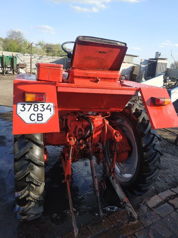Продам трактор Т-25