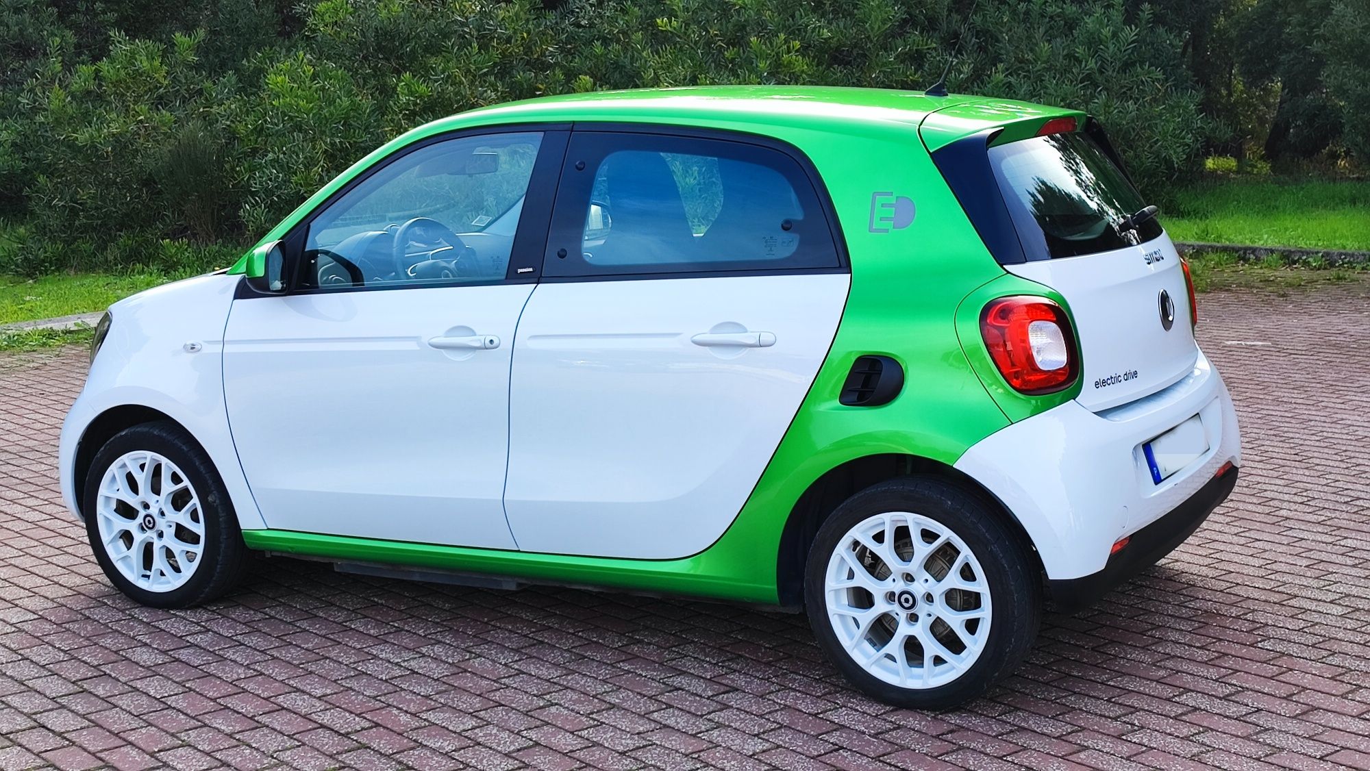 Smart Forfour EQ ( baterias próprias)