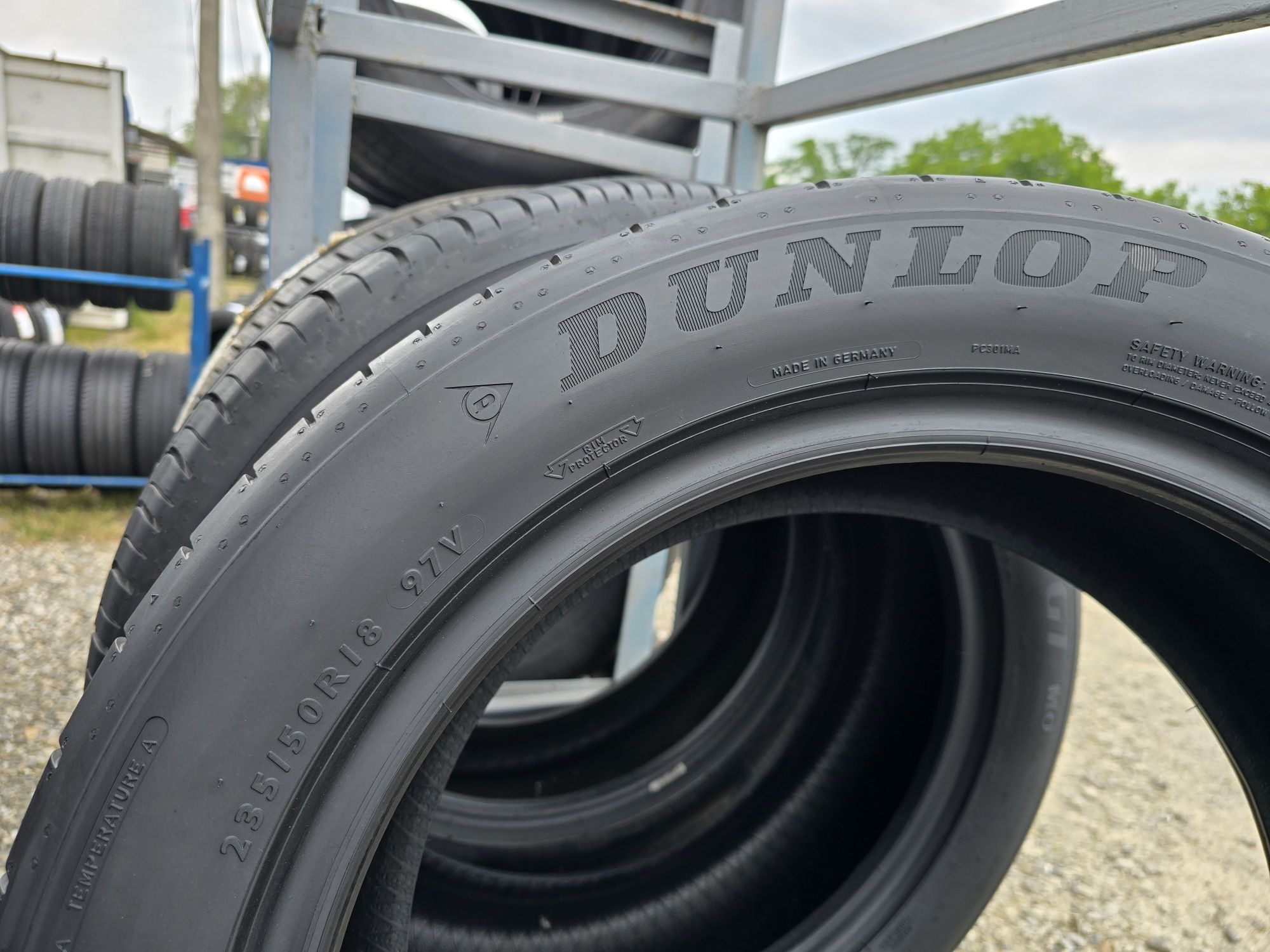 Шини 235 50 18 Dunlop Нові