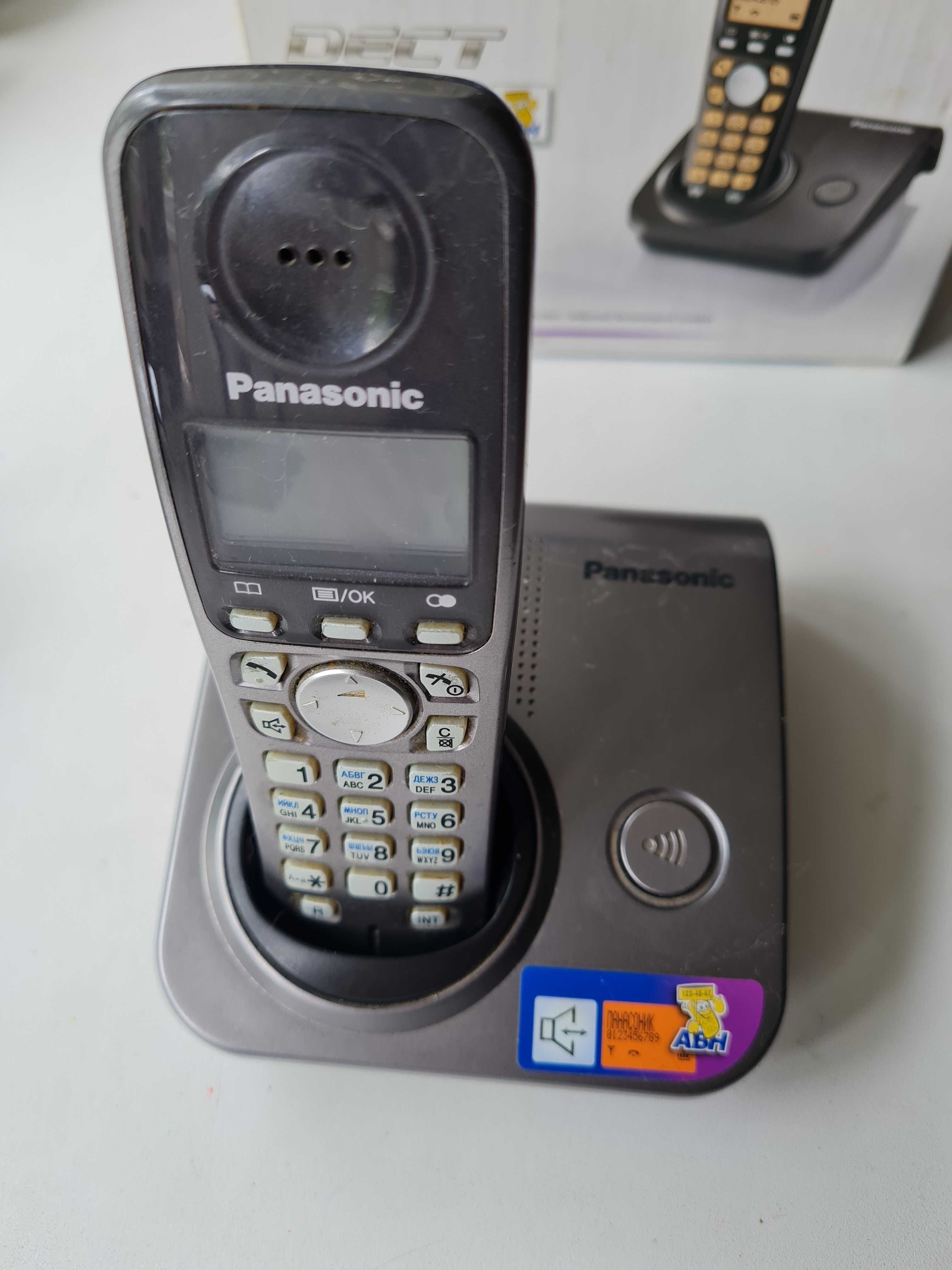 Цифровой беспроводный телефон Panasonik KX-TG 7207UA
