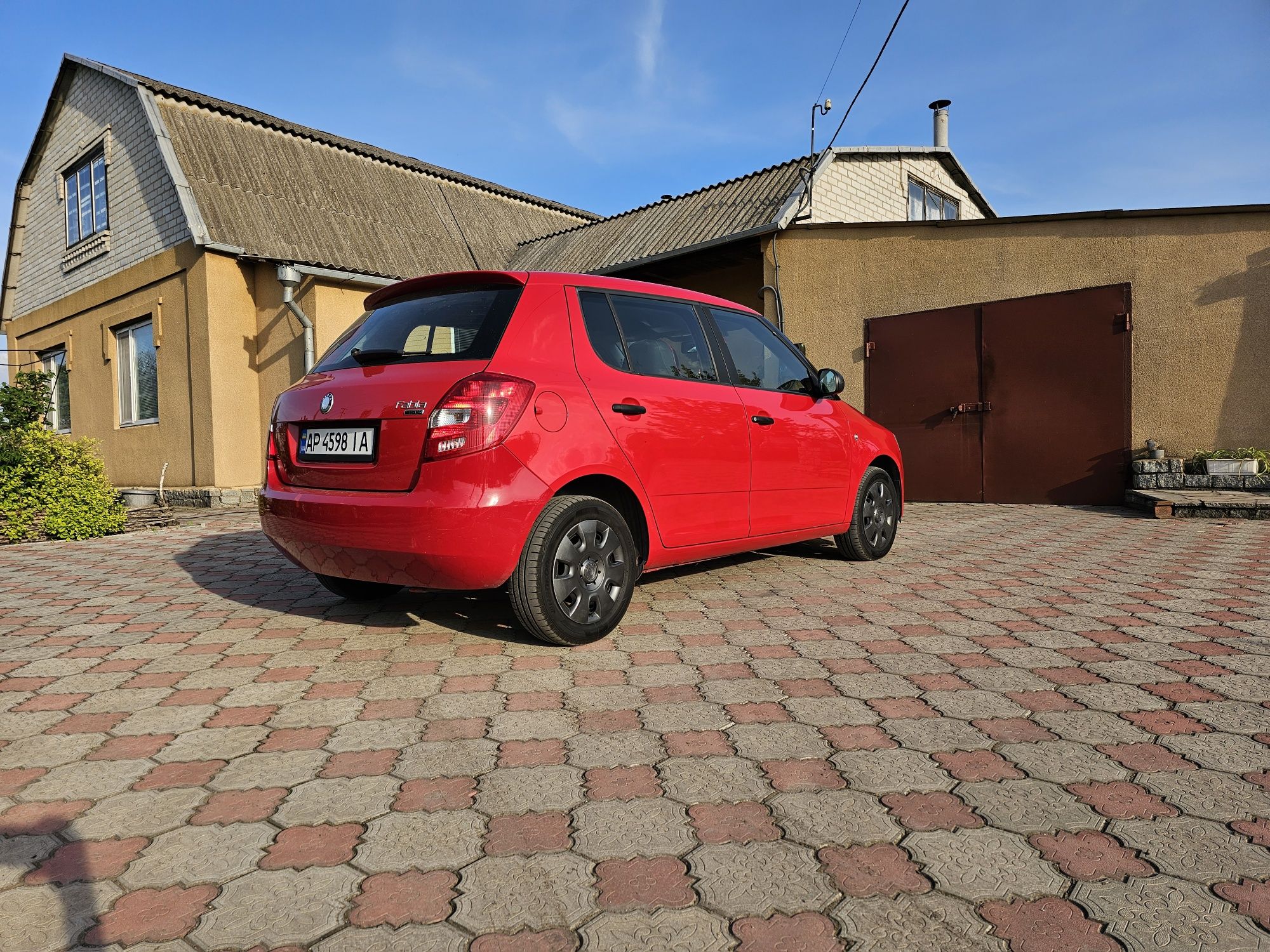 Skoda Fabia 1.4 mpi 2010 148000км