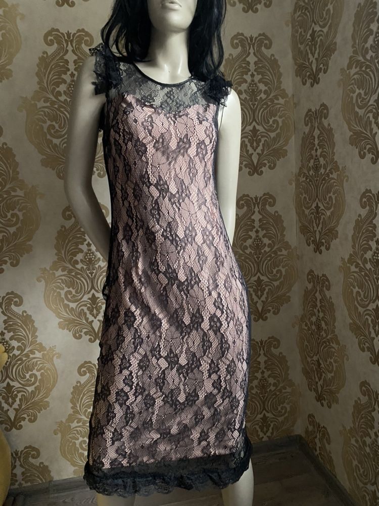 вечернее миди платье с кружевом, шикарное стильное платье Zara