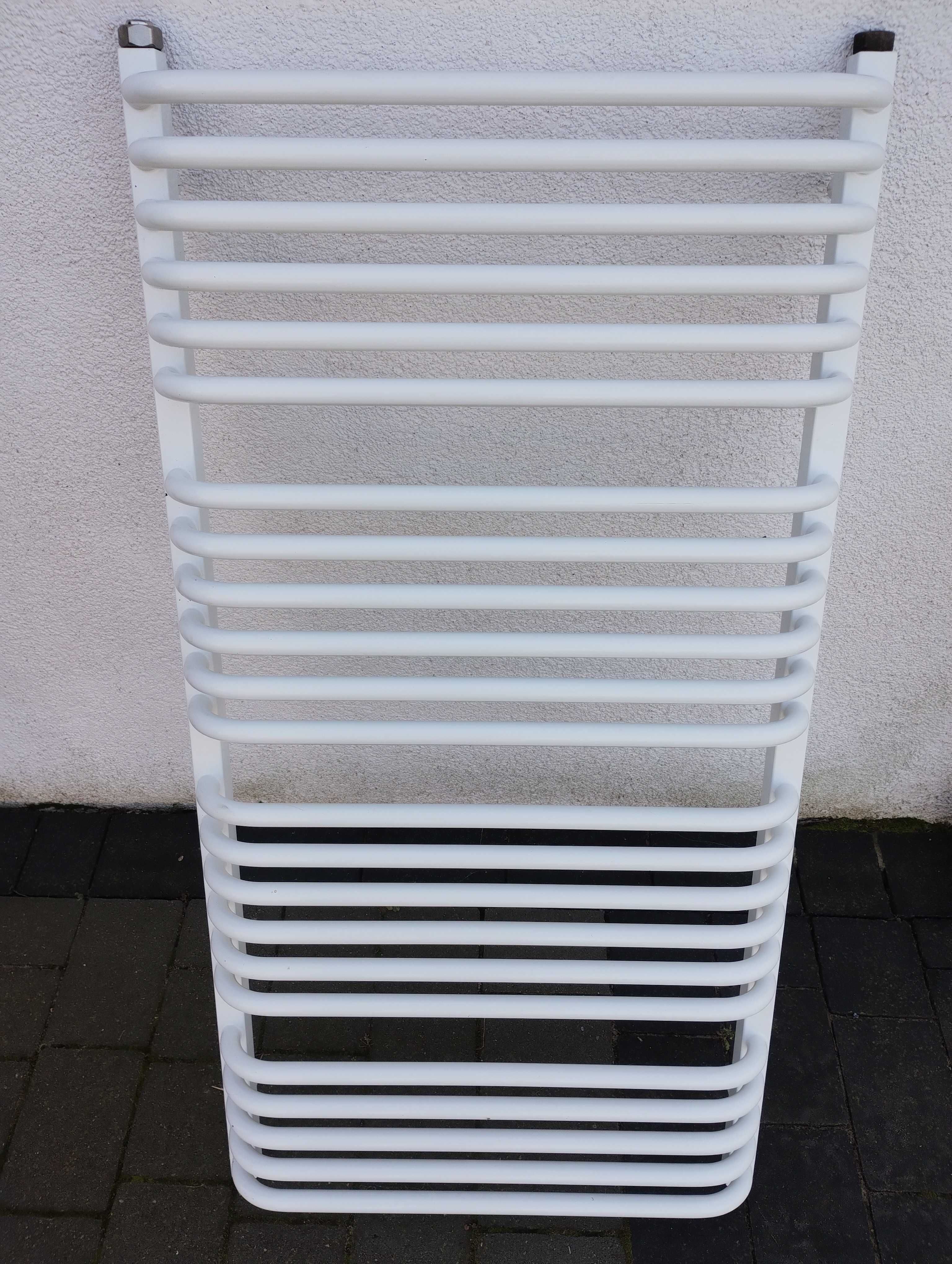 Grzejnik łazienkowy 60x120cm
