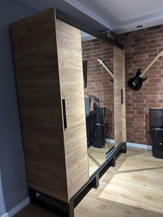 Szafa , garderoba loft