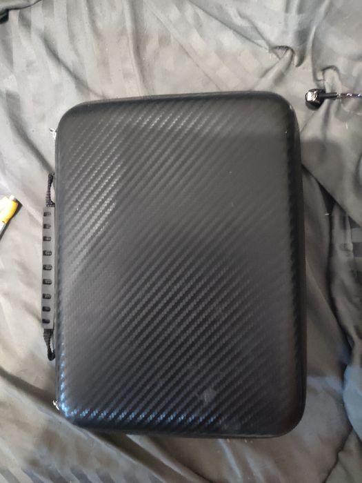 Кейс для флешек и карт памяти