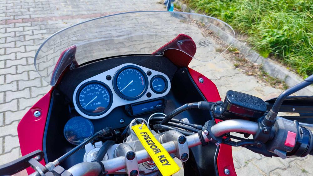 YAMAHA TDM 850 3VD wygodny motocykl turystyczny