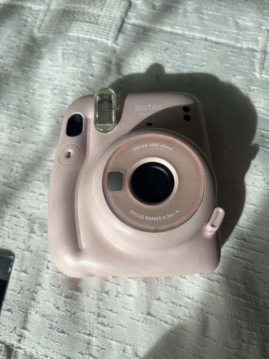 Máquina Fotográfica Instantânea FUJIFILM Instax
