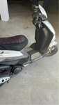 Scoter keeway ry6