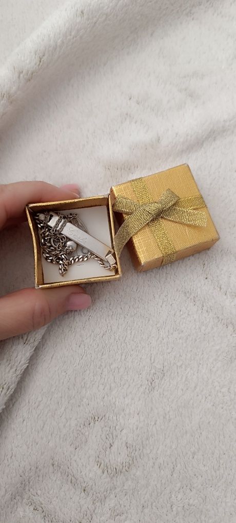 2 pulseiras em prata, usadas