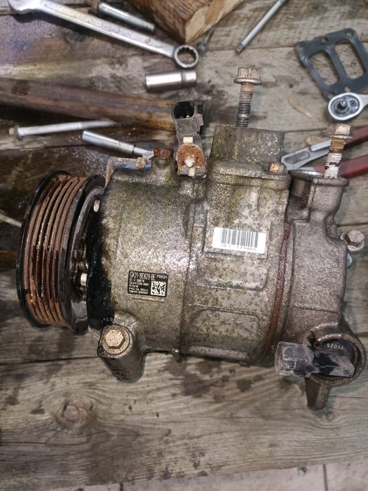 Sprężarka kompresor klimatyzacji Ford custom 2.0 tdci 2018r