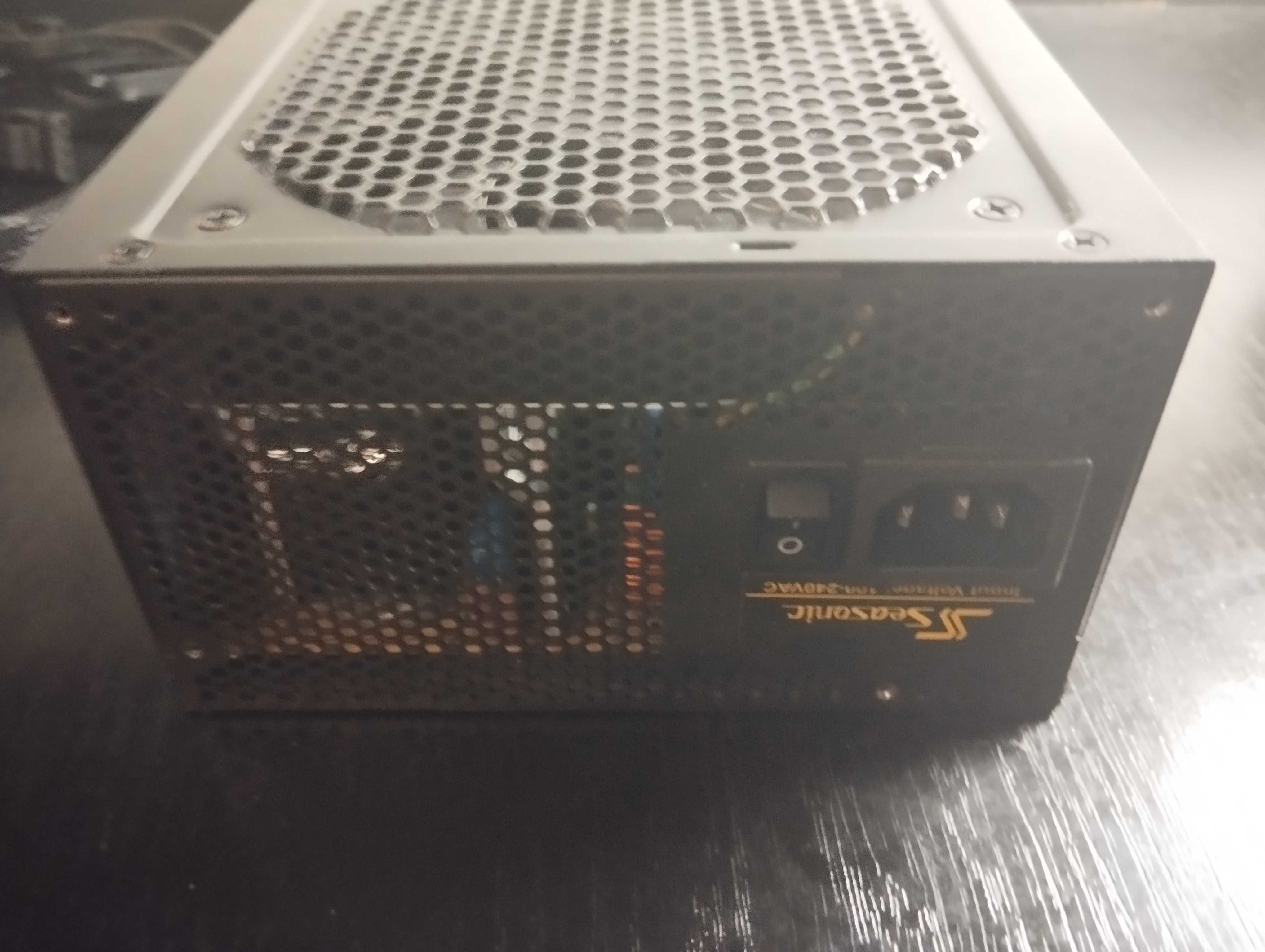 Блок живлення Seasonic Core GC-650
