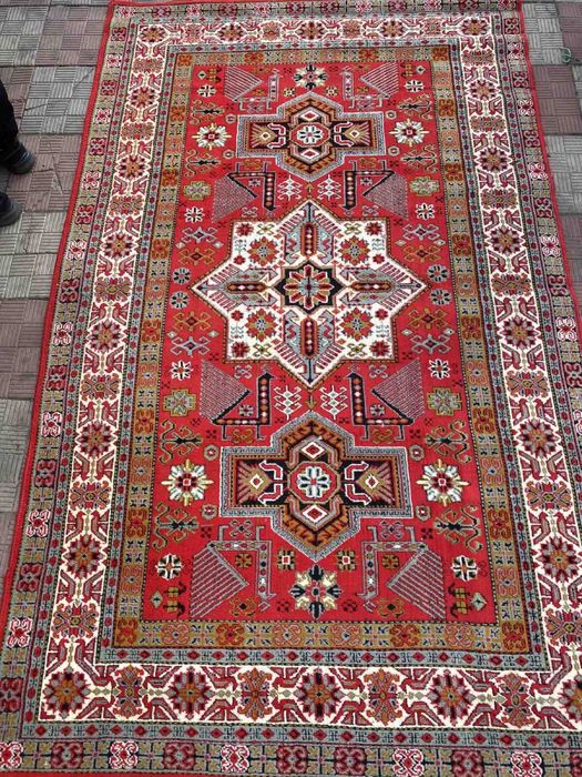 Килим в гарному стані