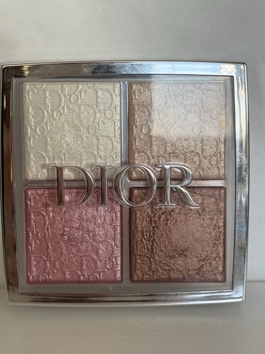 DIOR Backstage Glow paleta rozswietlaczy