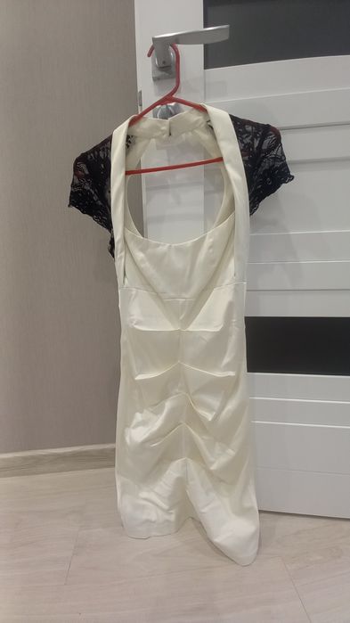 Платье нарядное размер S