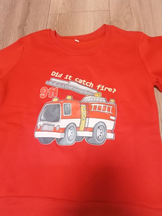 Bluza chłopięca rozmiar 110 nowa