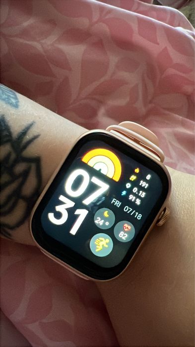 Smartwatch rozowy stan idelny
