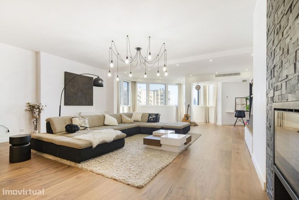 Apartamento T3 com vista, Areeiro, Lisboa