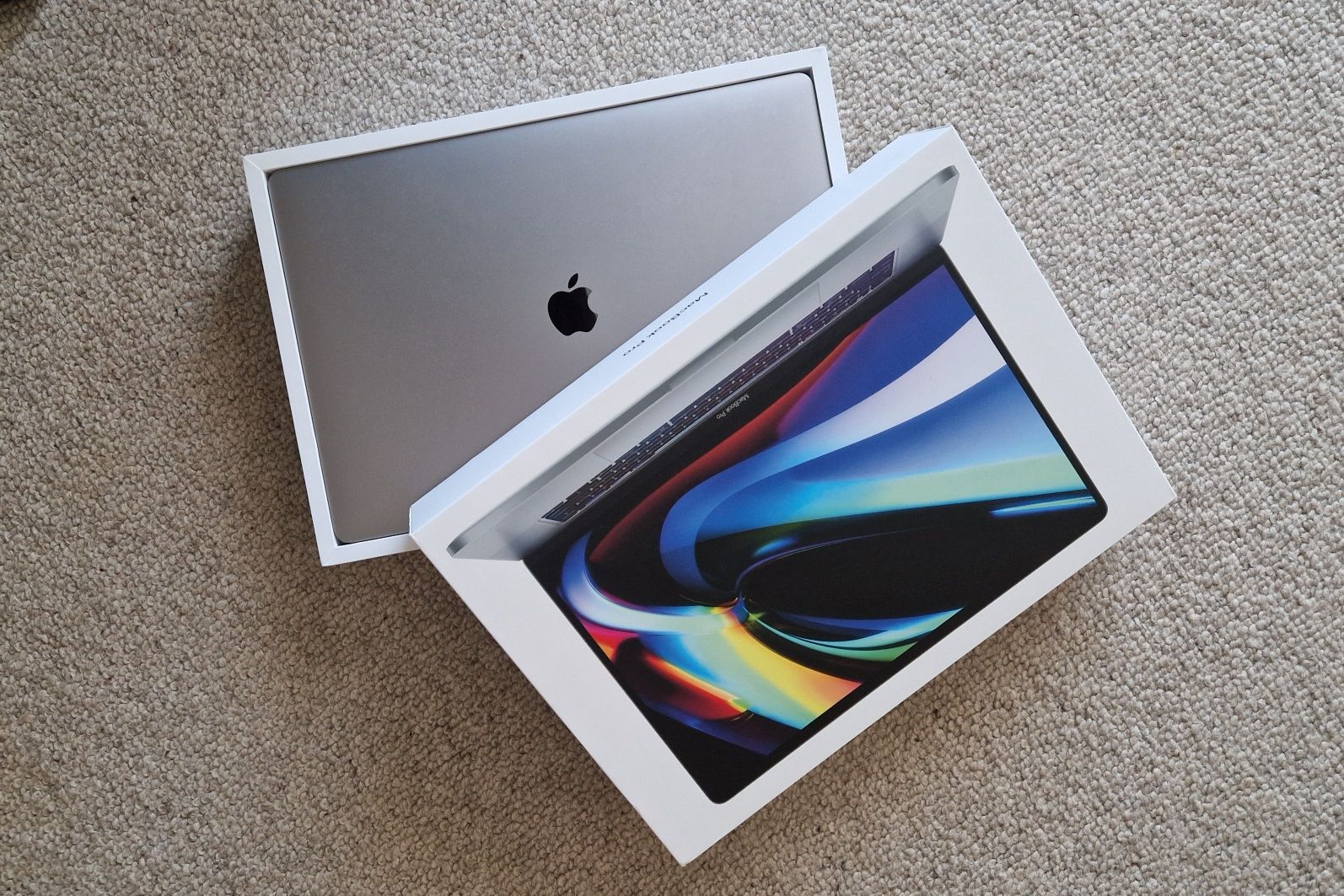 MacBook Pro 16" (2019) – i7, 32GB RAM, 500GB SSD – Excelente Estado