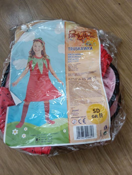 Strój truskawki 120-130 cm