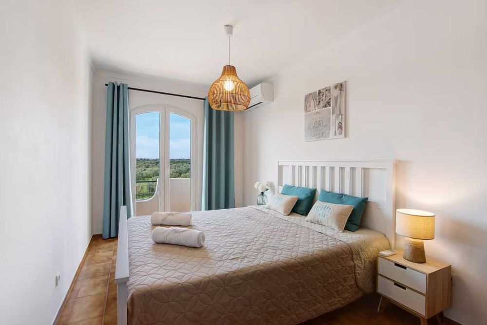 Moradia V3 c/ AC, Ferias, Altura, 10 pax. (PREÇOS NA DESCRIÇÃO)