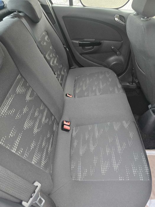 Opel corsa 1.3 ecoflex 2013