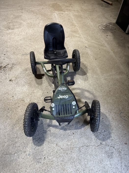 Kokard dla dzieci jeep
