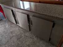 INOX: Armário com 3 portas + bancada granito laminado