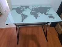 Mesa individual para trabalho ou estudo