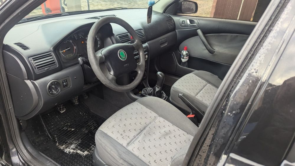 Продам дизельну Октавія