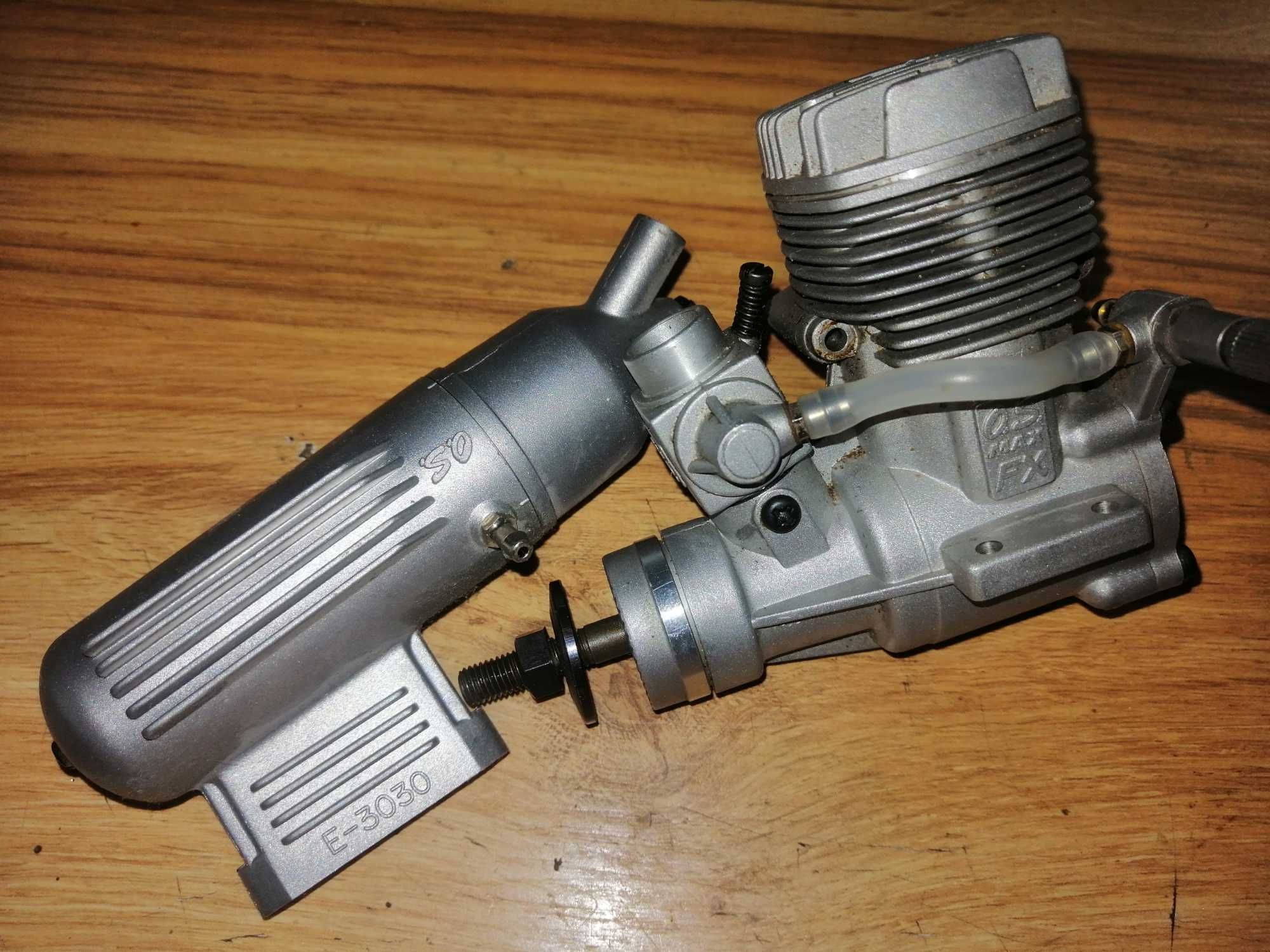 OS Max 46 FX silnik  7,5 cm samolot model rc