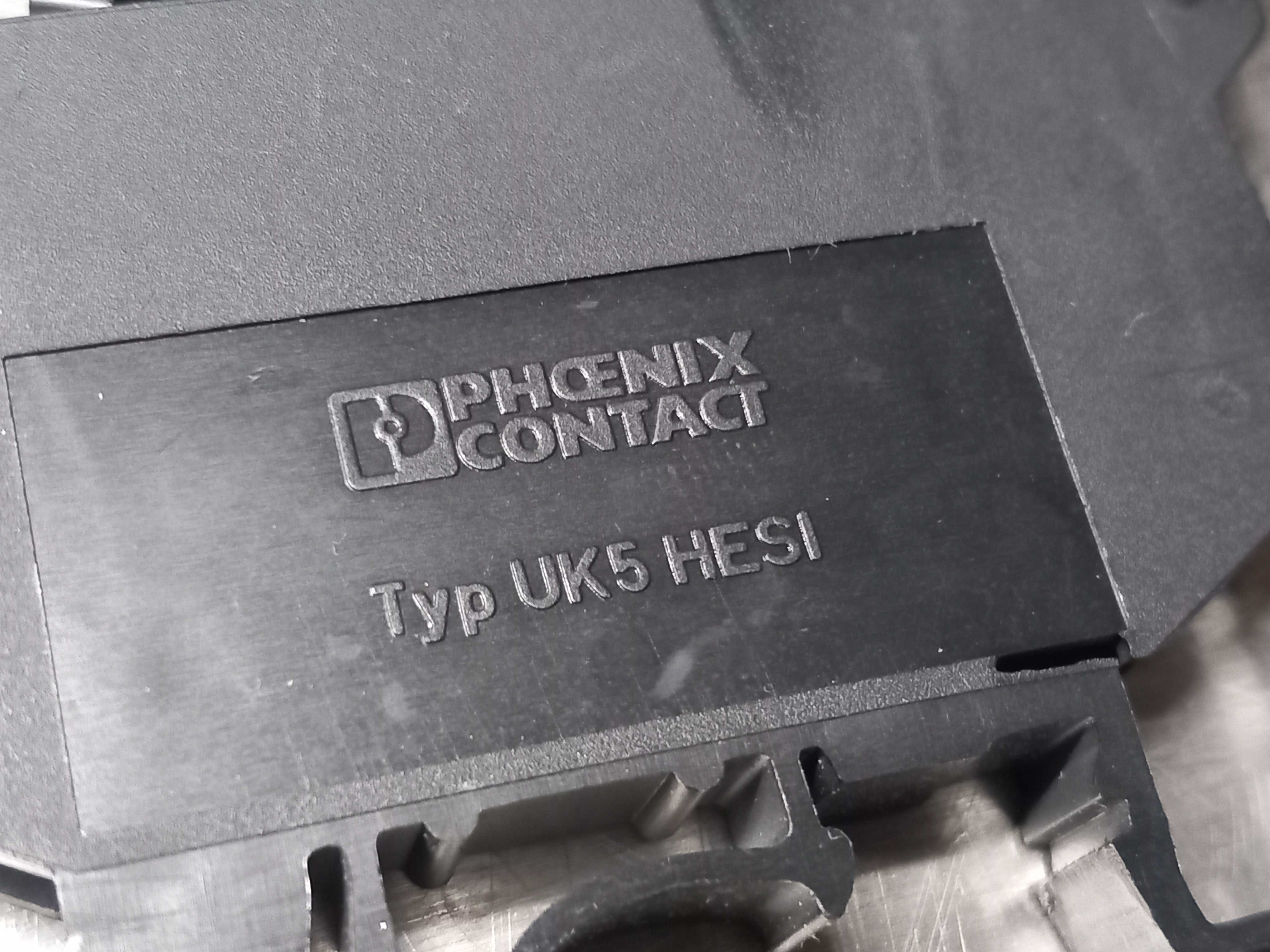 Podstawka bezpiecznikowa, złączka szynowa phoenix contact uk 5- heis