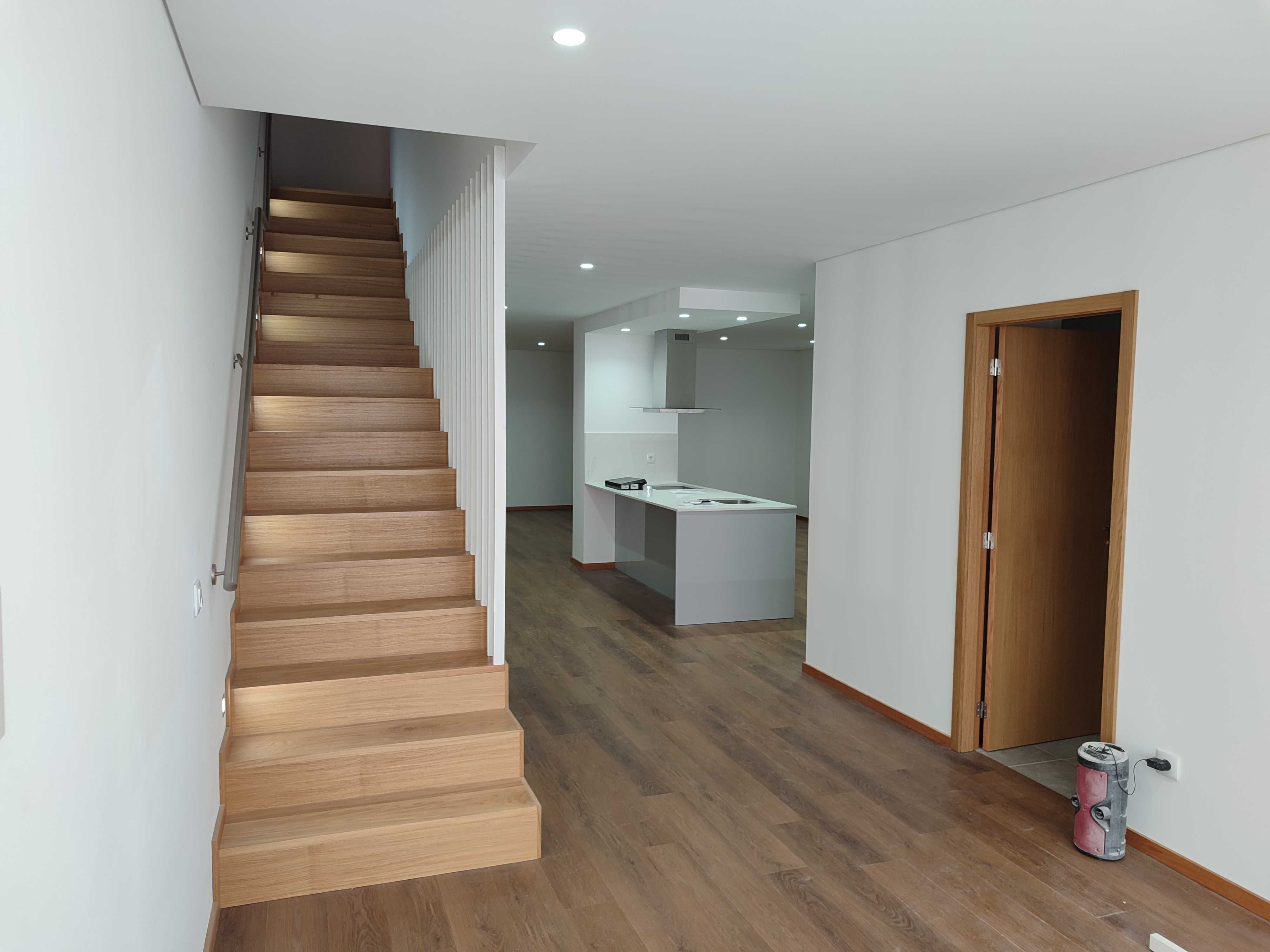 Apartamento com 251 m2