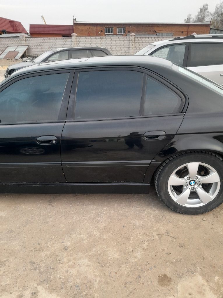 Продам BMW е38 м57 3.0