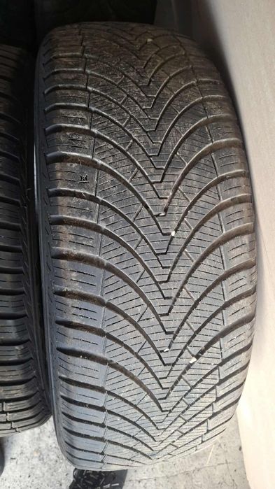 Opony wielosezonowe całoroczne kumho 215/55 r18 4szt