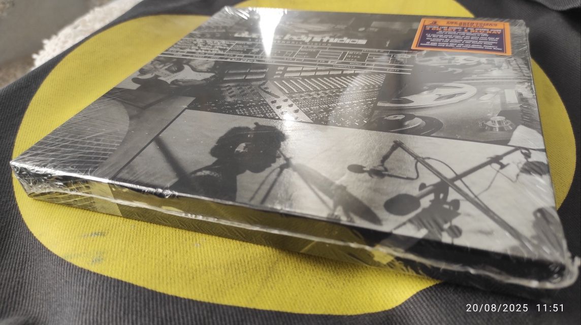 Jimi Hendrix - Electric Lady Studios: A Jimi Hendrix Vision 3CD+Bluray