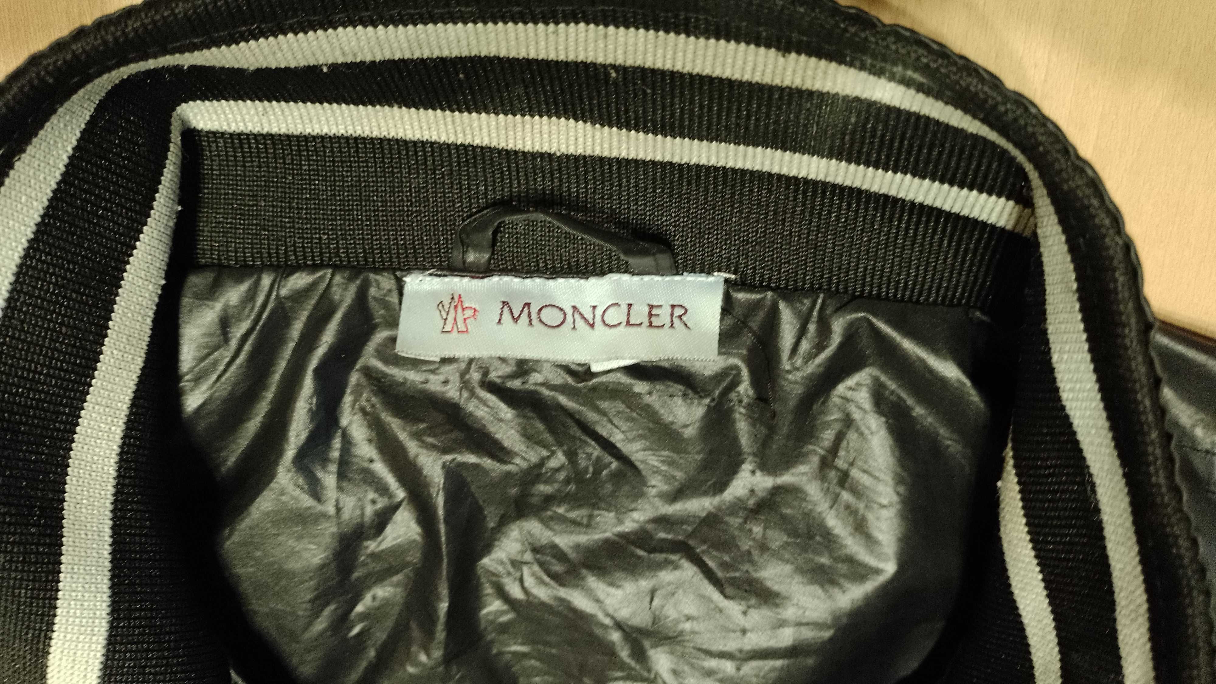 Kurtka bomberka MONCLER r.Xl stan bardzo dobry