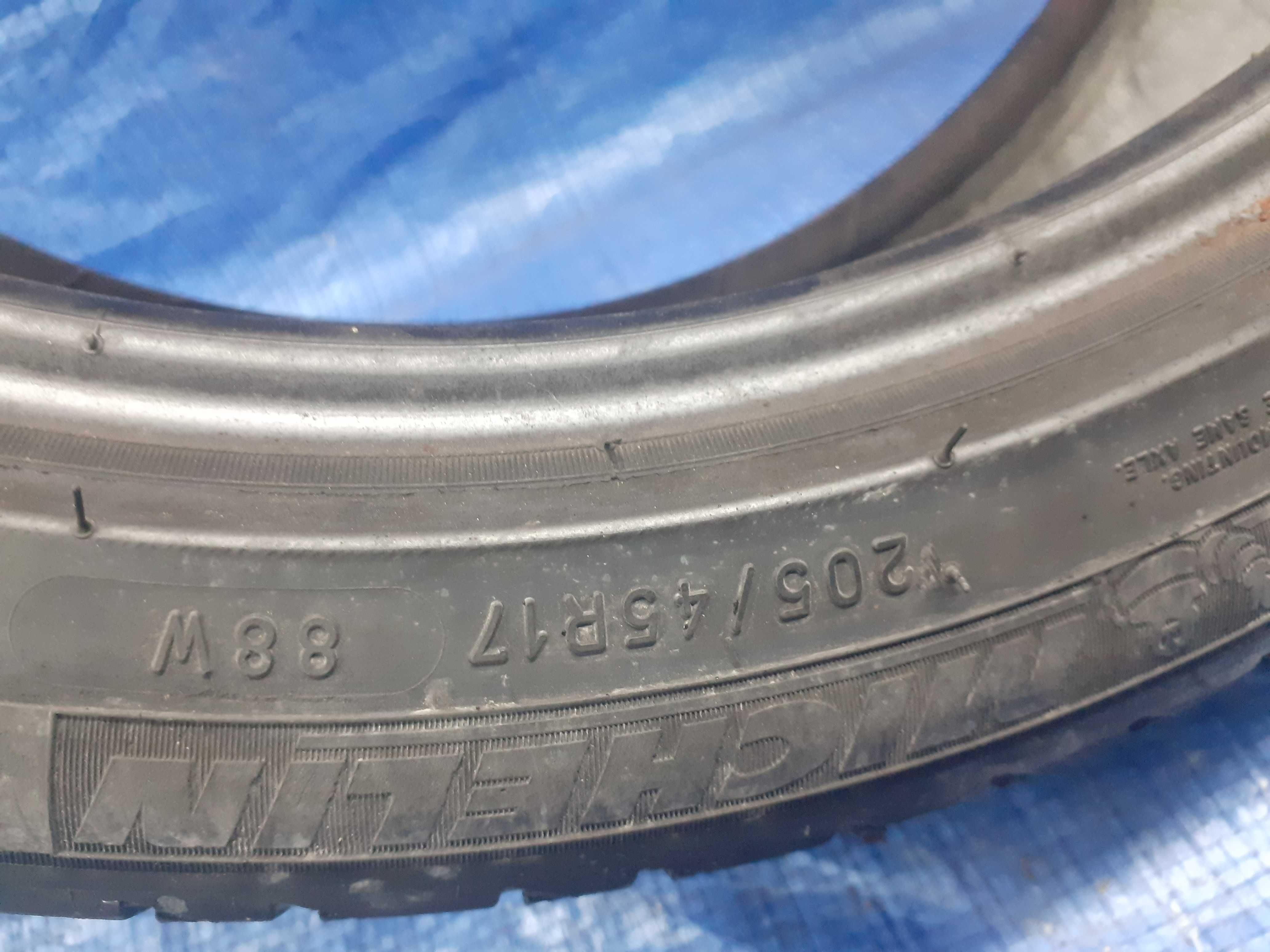 Michelin 205/45R17 PRIMACY 3 Grubość: 6 mm Data: 0517