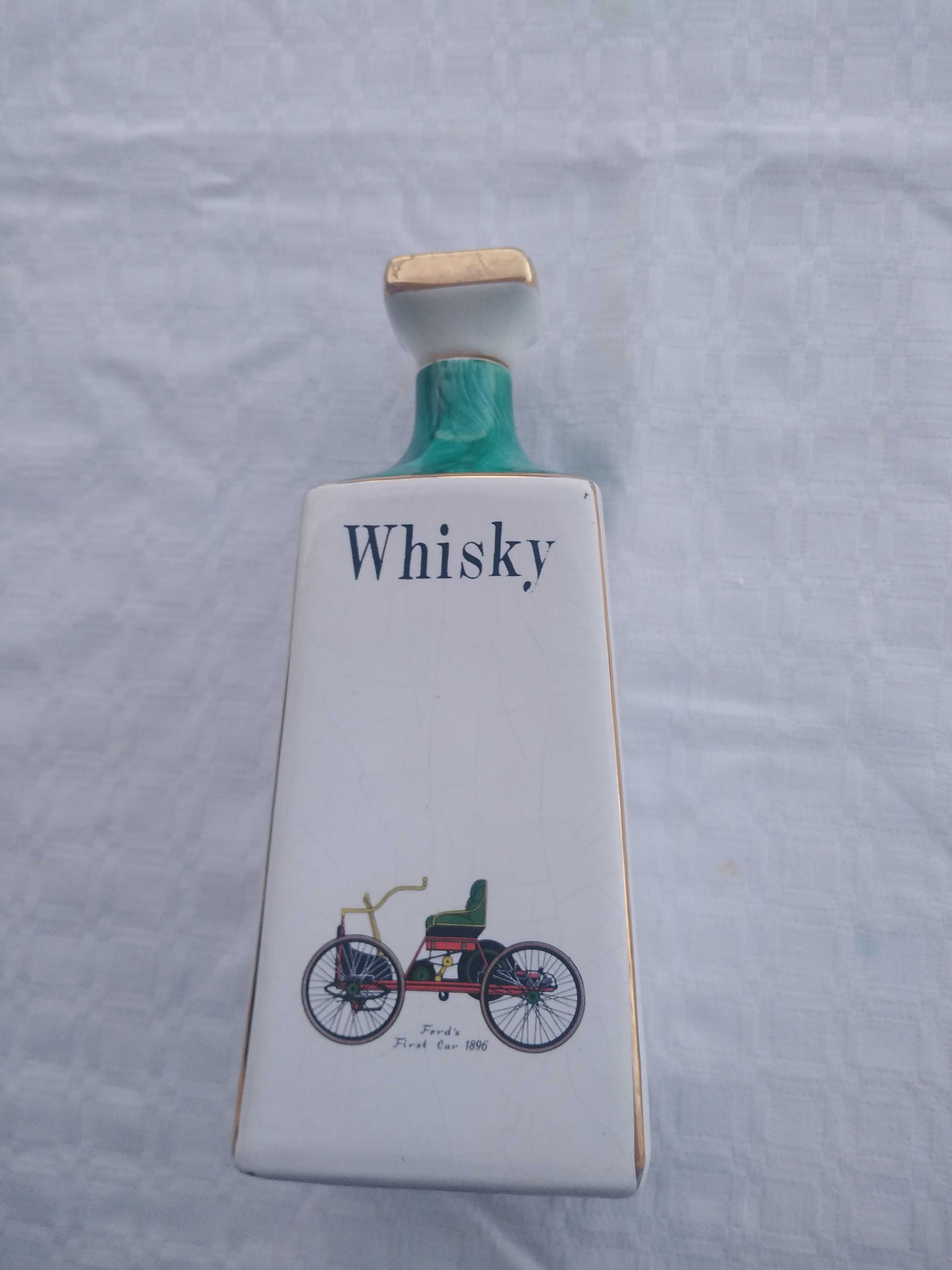 Garrafa de Cerâmica Para Whisky