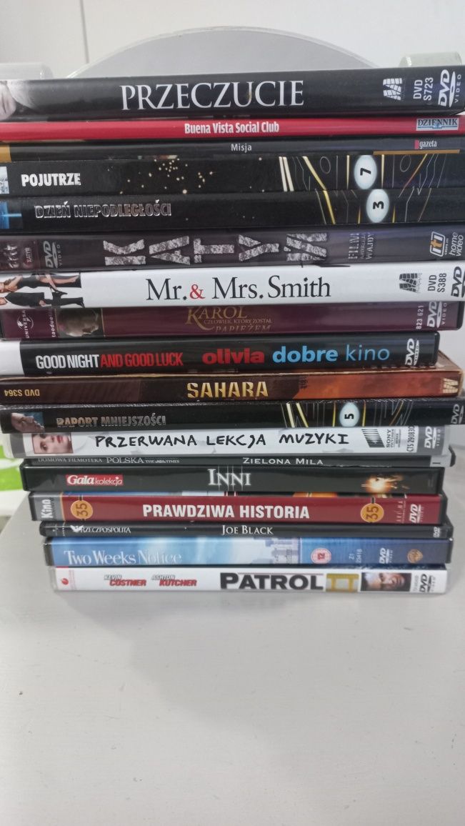 Płyty DVD 54 filmów znane i oscarowe