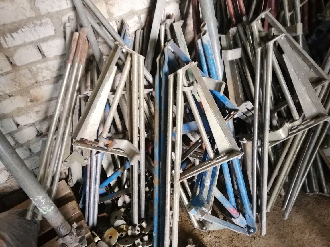 Продам горизонтальную опалубку, стойка, корона, балка, ригель