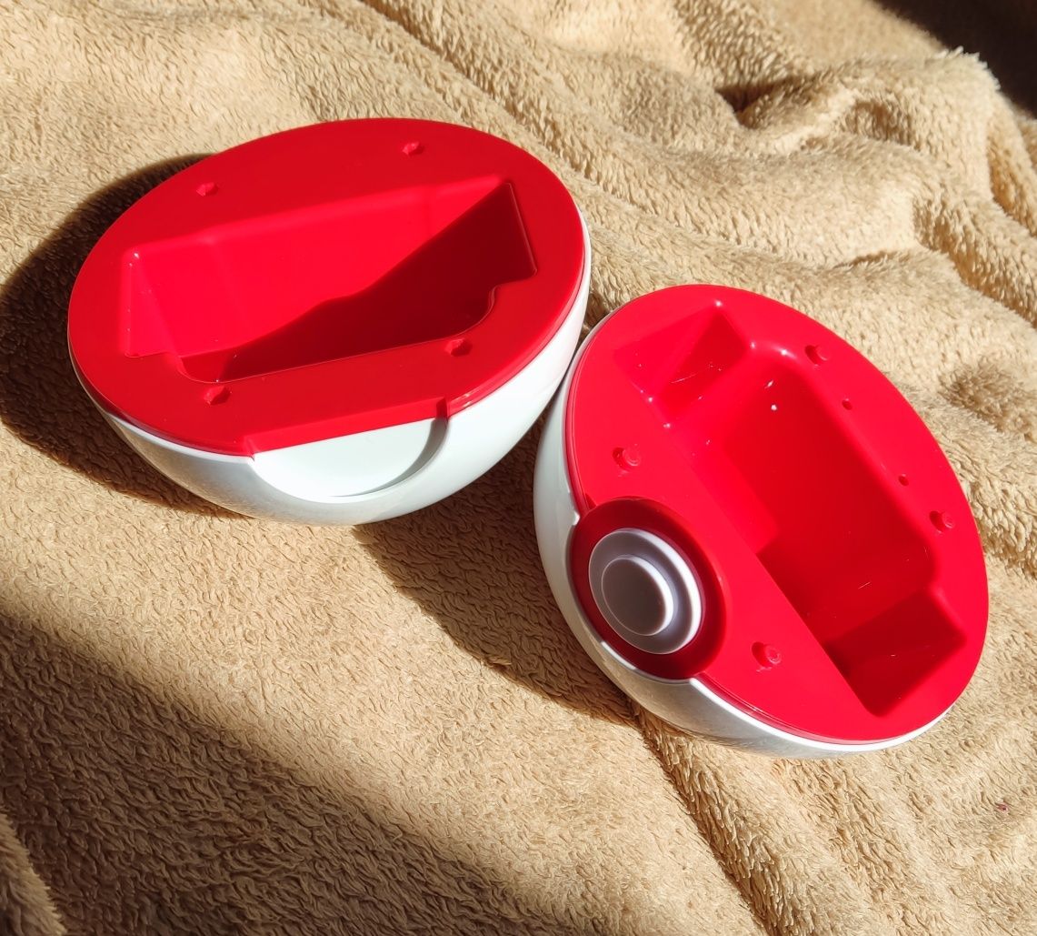 Pudełko na talię Pokemon - Pokeball