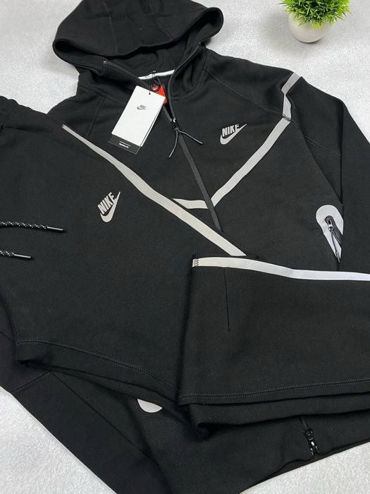 Спортивний костюм Nike Tech Fleece Reflective