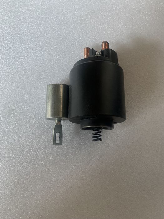 Втягивающее реле BOSCH.