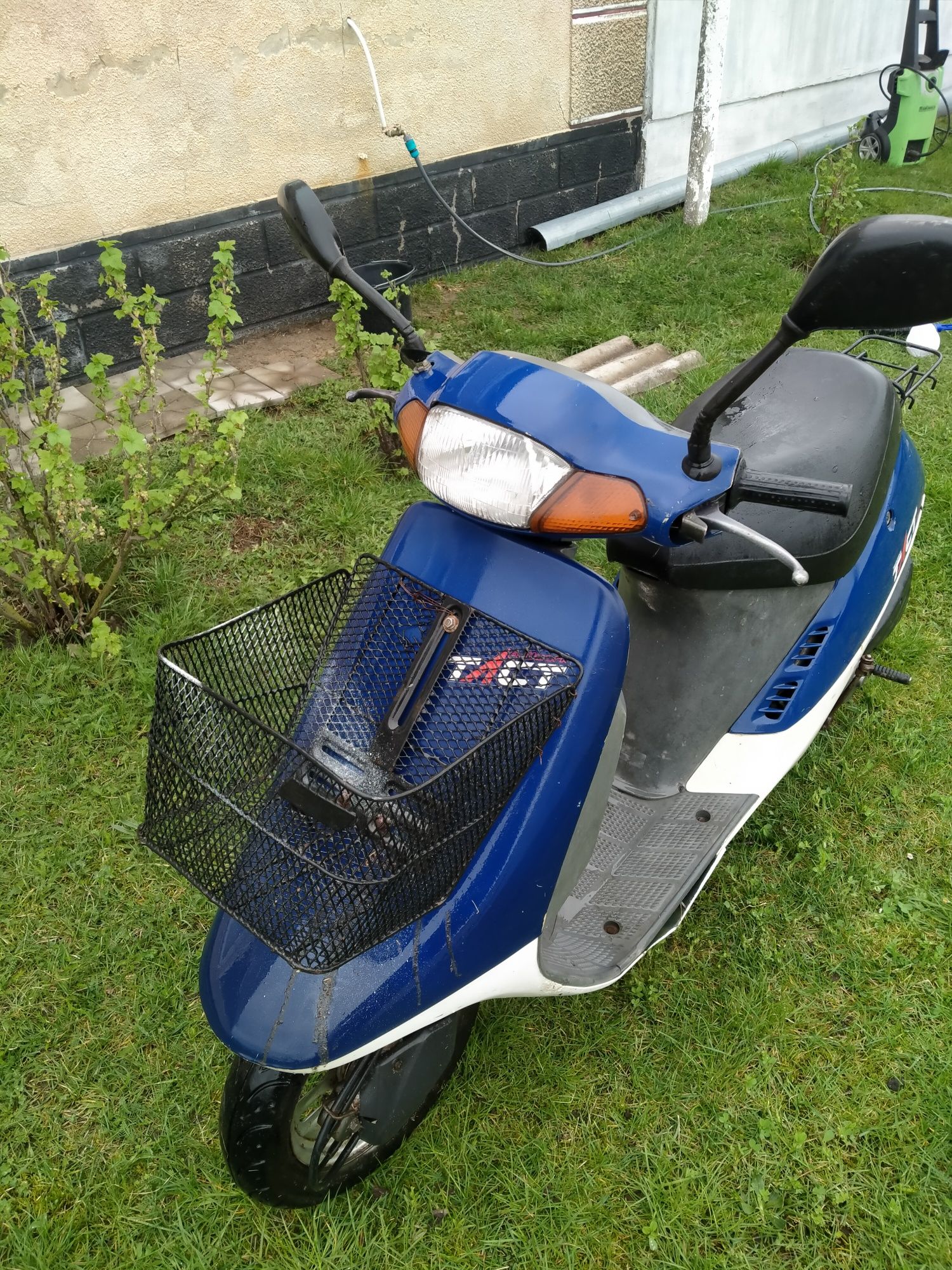Скутер Honda Takt 16