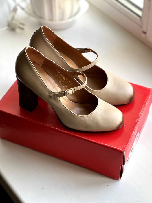 Шкіряні туфлі, розмір 39