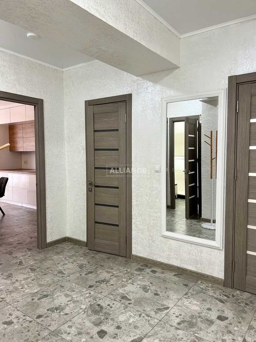 2к квартира! Центр. Мельника 10!