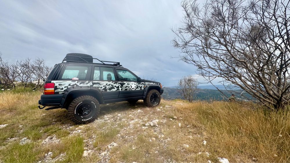 JEEP Grand Cherokee 2.5 TD Laredo aceito retoma (ler anuncio)