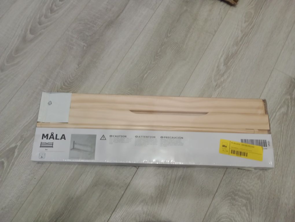 Nowy uchwyt na papier do rysowania Ikea Mala