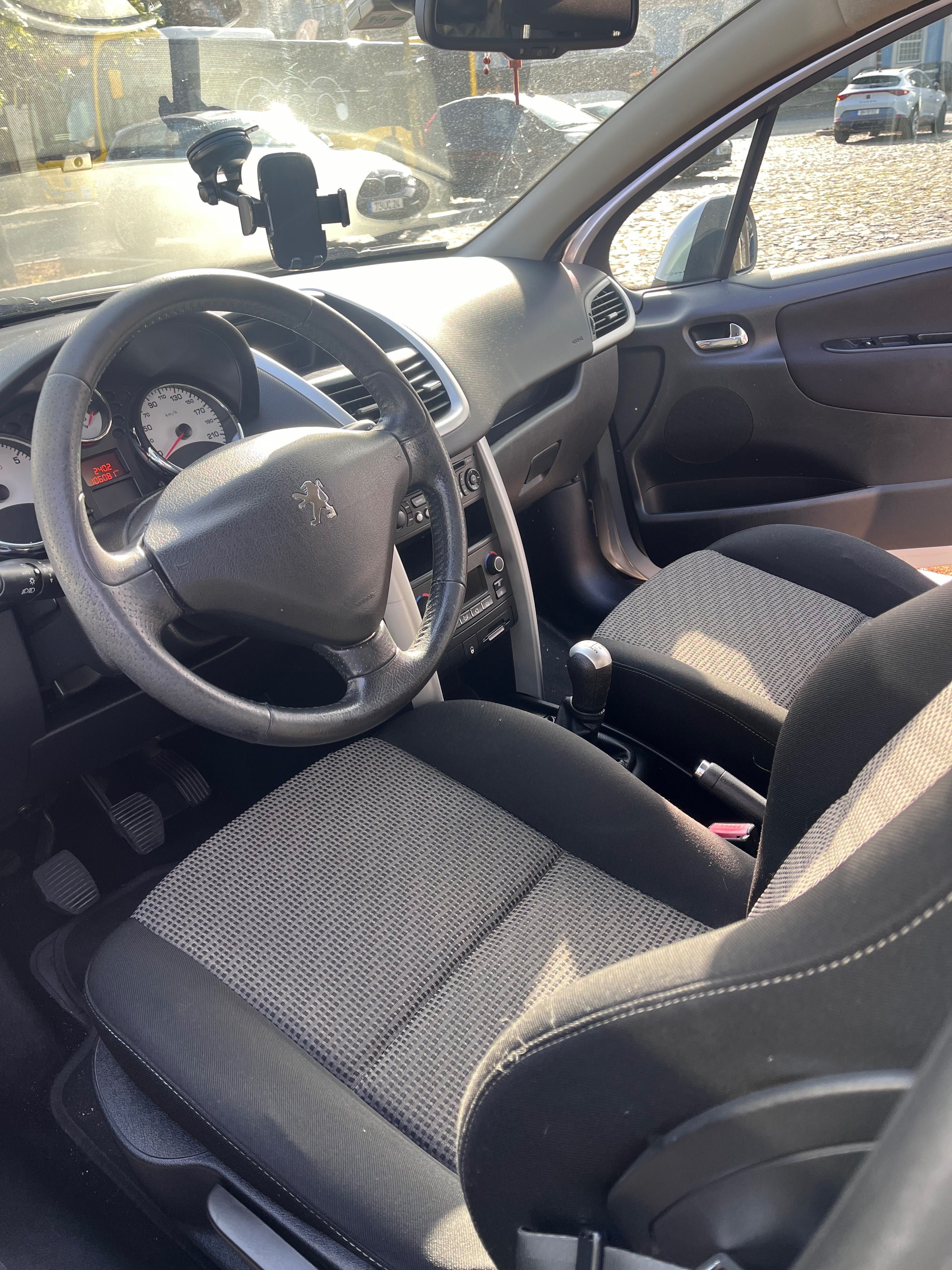 Peugeot 207 1.4 16V trendy